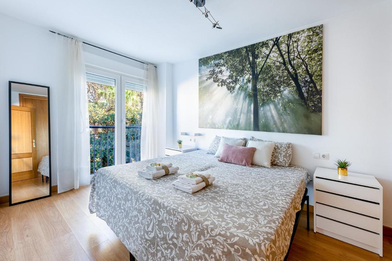 797 Holiday Rentals -Piso Con Terraza Y Vistas En La Nogalera Torremolinos Eksteriør billede